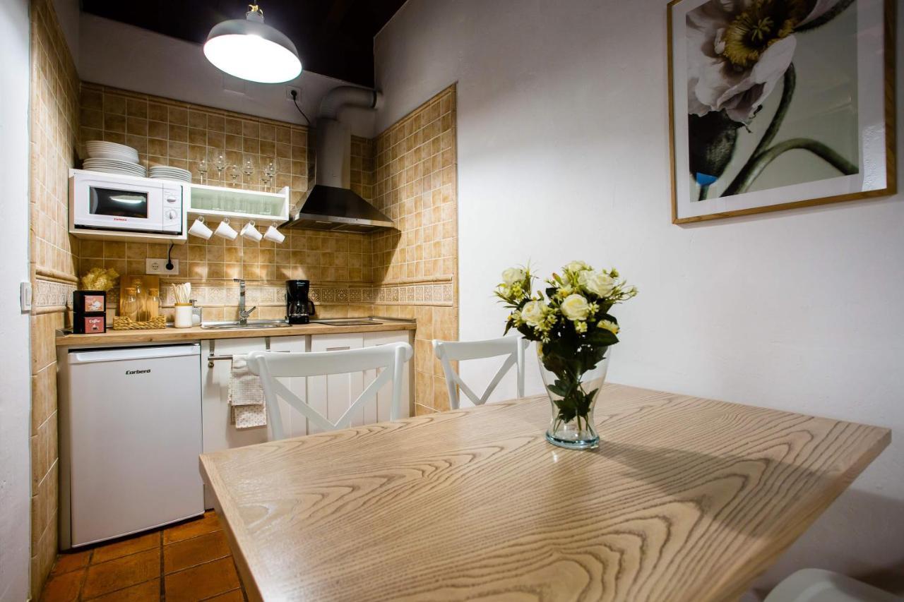 Apartamentos Puente De La Juderia 埃尔瓦 外观 照片
