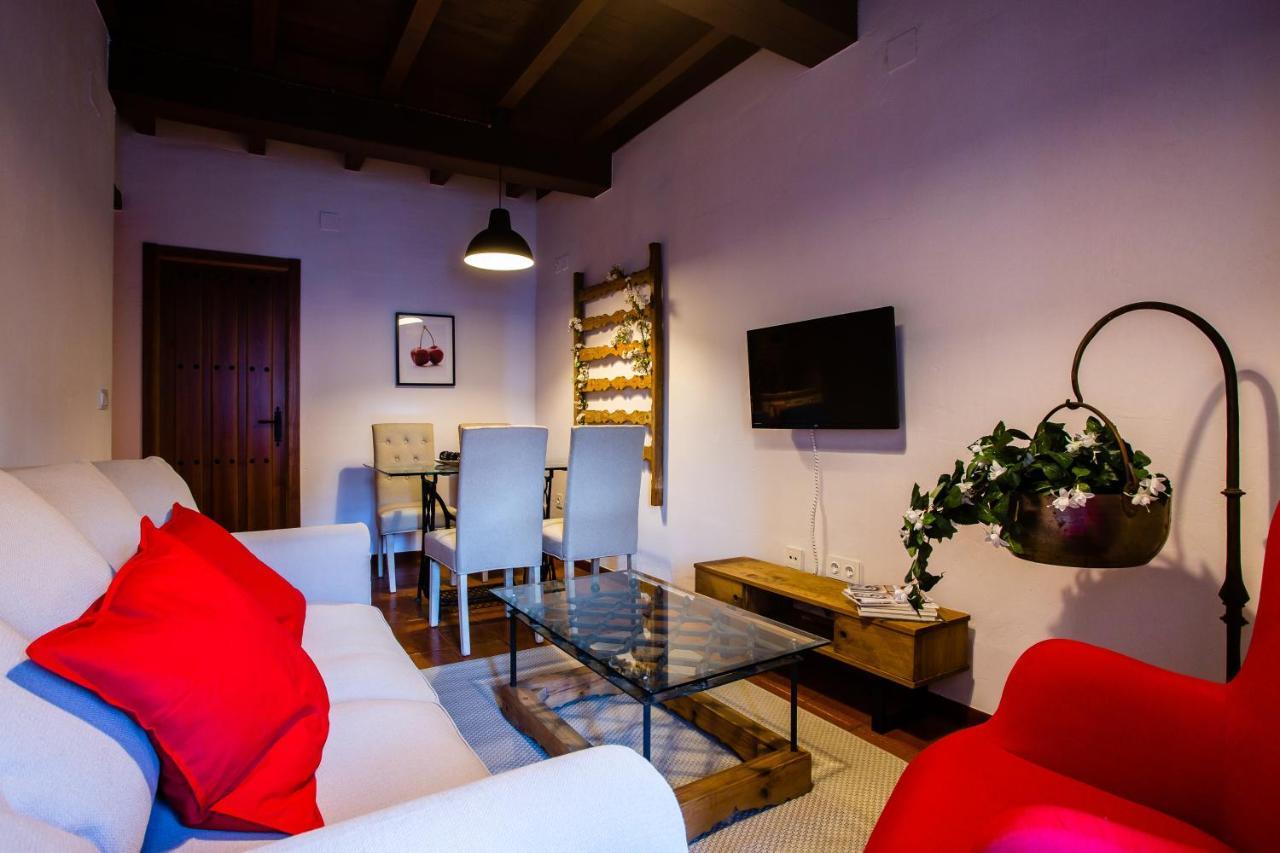 Apartamentos Puente De La Juderia 埃尔瓦 外观 照片