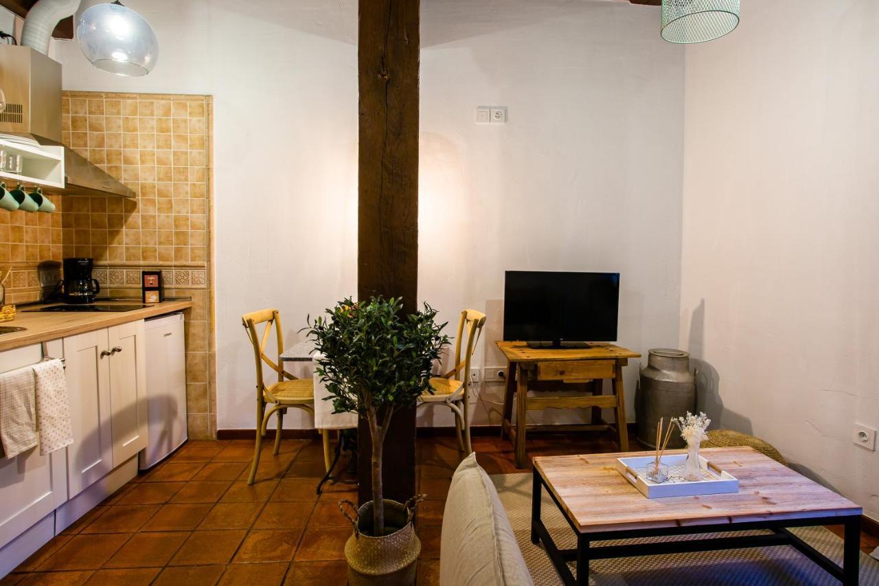 Apartamentos Puente De La Juderia 埃尔瓦 外观 照片