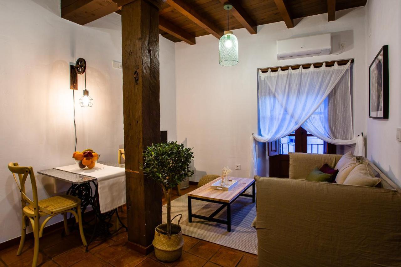 Apartamentos Puente De La Juderia 埃尔瓦 外观 照片